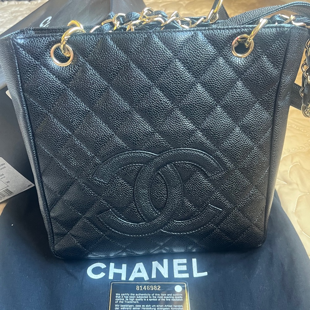 Chanel Vintage Black Caviar CC Chain Tote